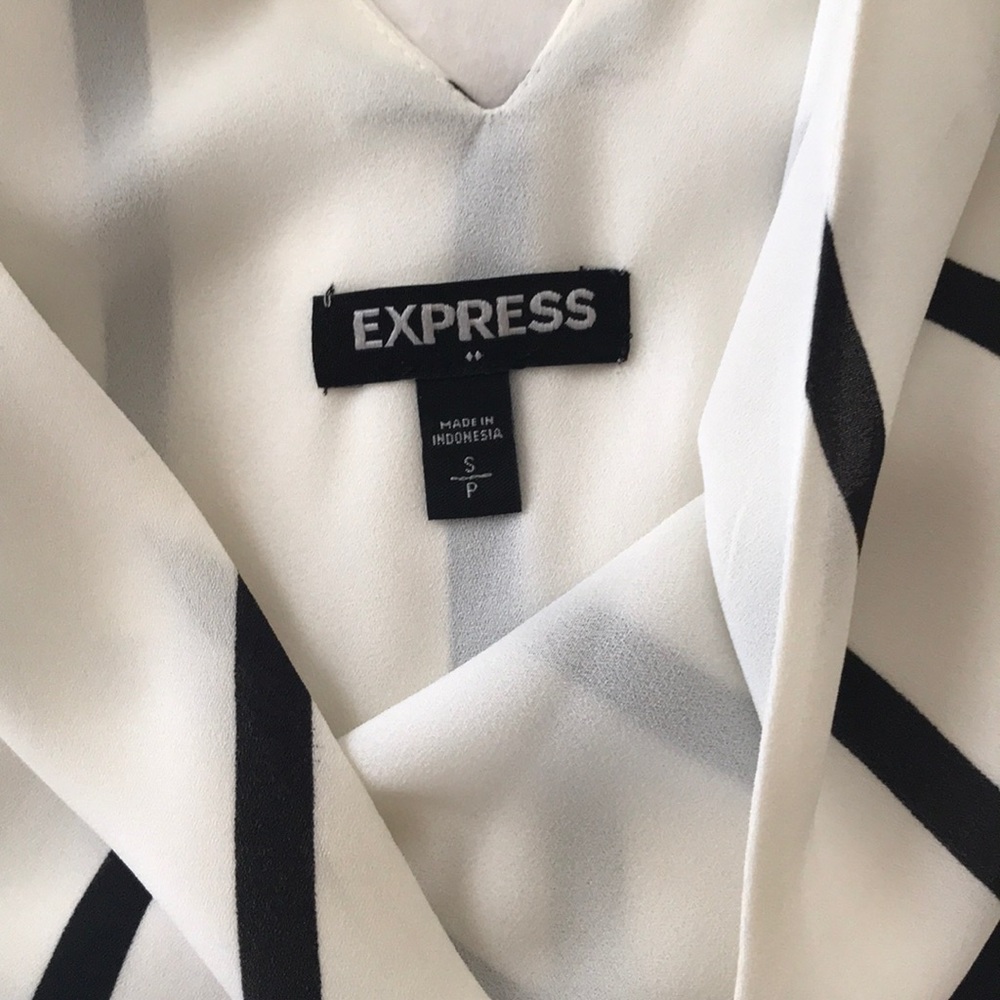 Express blouse - Picture 3 of 3